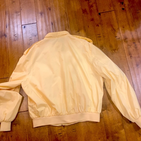 VINTAGE MEMBERS ONLY YELLOW JACKET - Picture 10 of 15